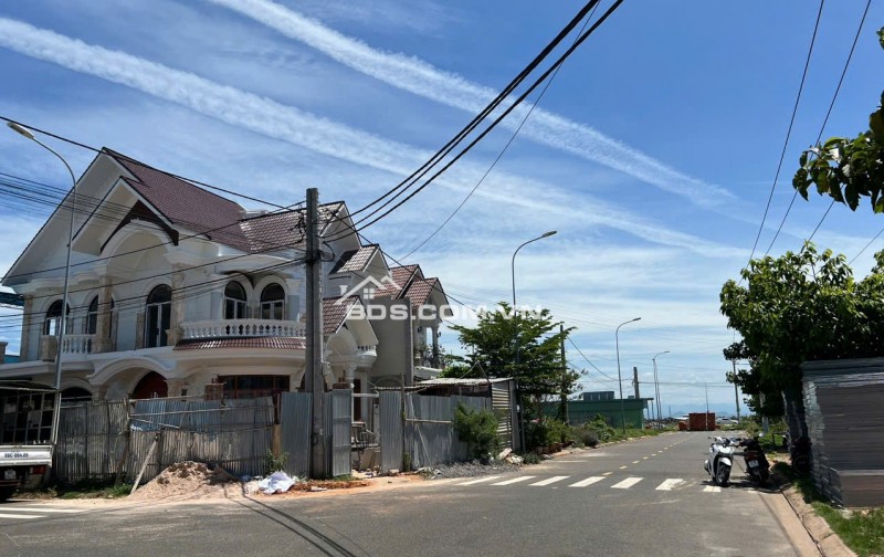 Con đi du học - bán bớt lô đất đẹp tại KDC Hùng Vương - Tuệ Tĩnh - Phú Hài - Phan Thiết